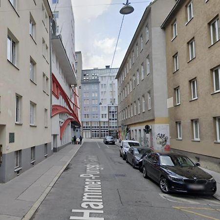 Chic One-Bedroom Apartment With King-Size Bed, Nestled In Vienna'S Vibrant Heart מראה חיצוני תמונה